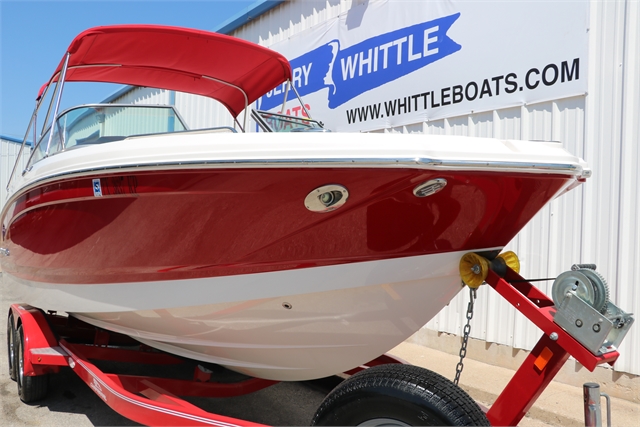 2016 Chaparral 246 SSi Wide Tech at Jerry Whittle Boats