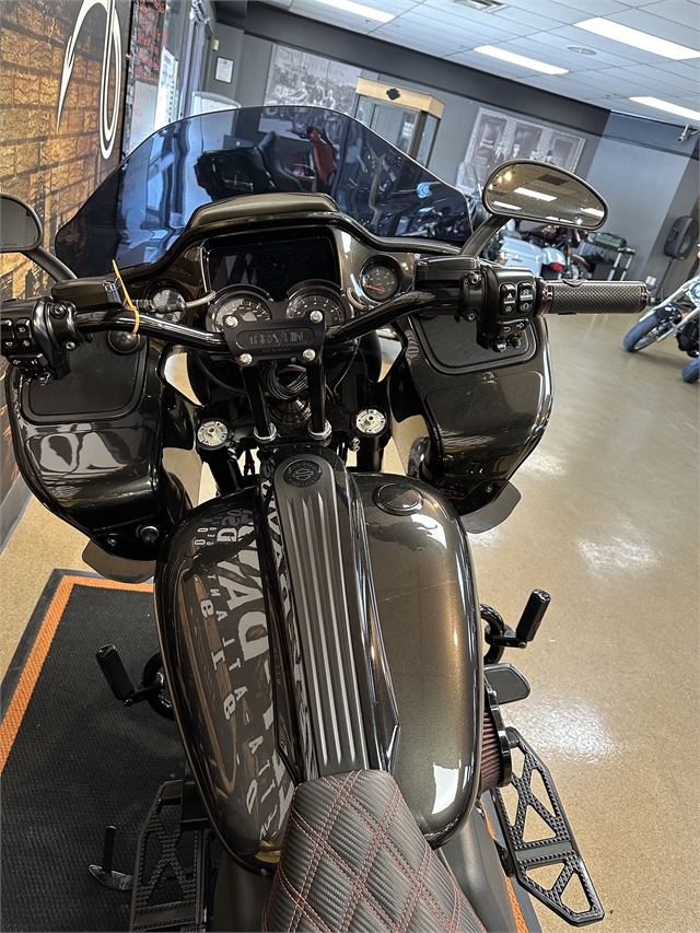 2018 Harley-Davidson Road Glide CVO Road Glide at Hellbender Harley-Davidson