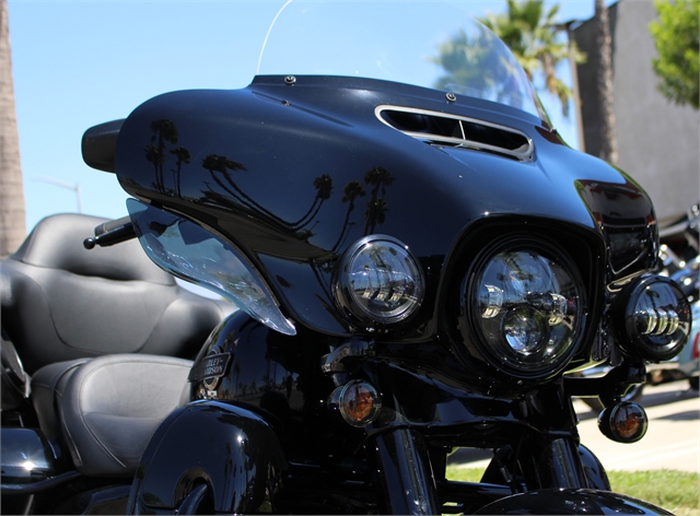 2024 Harley-Davidson Electra Glide Ultra Limited at Quaid Harley-Davidson, Loma Linda, CA 92354