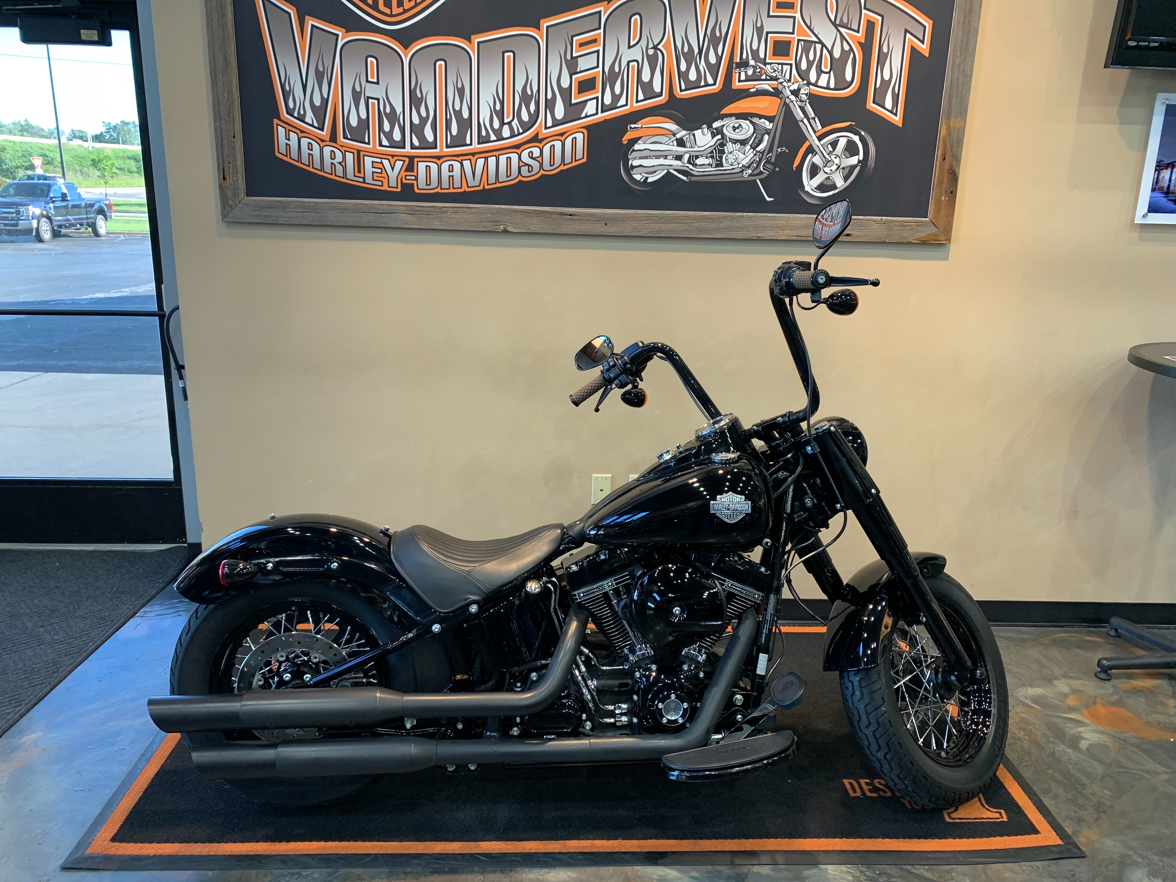 2016 Harley-Davidson S-Series Slim at Vandervest Harley-Davidson, Green Bay, WI 54303