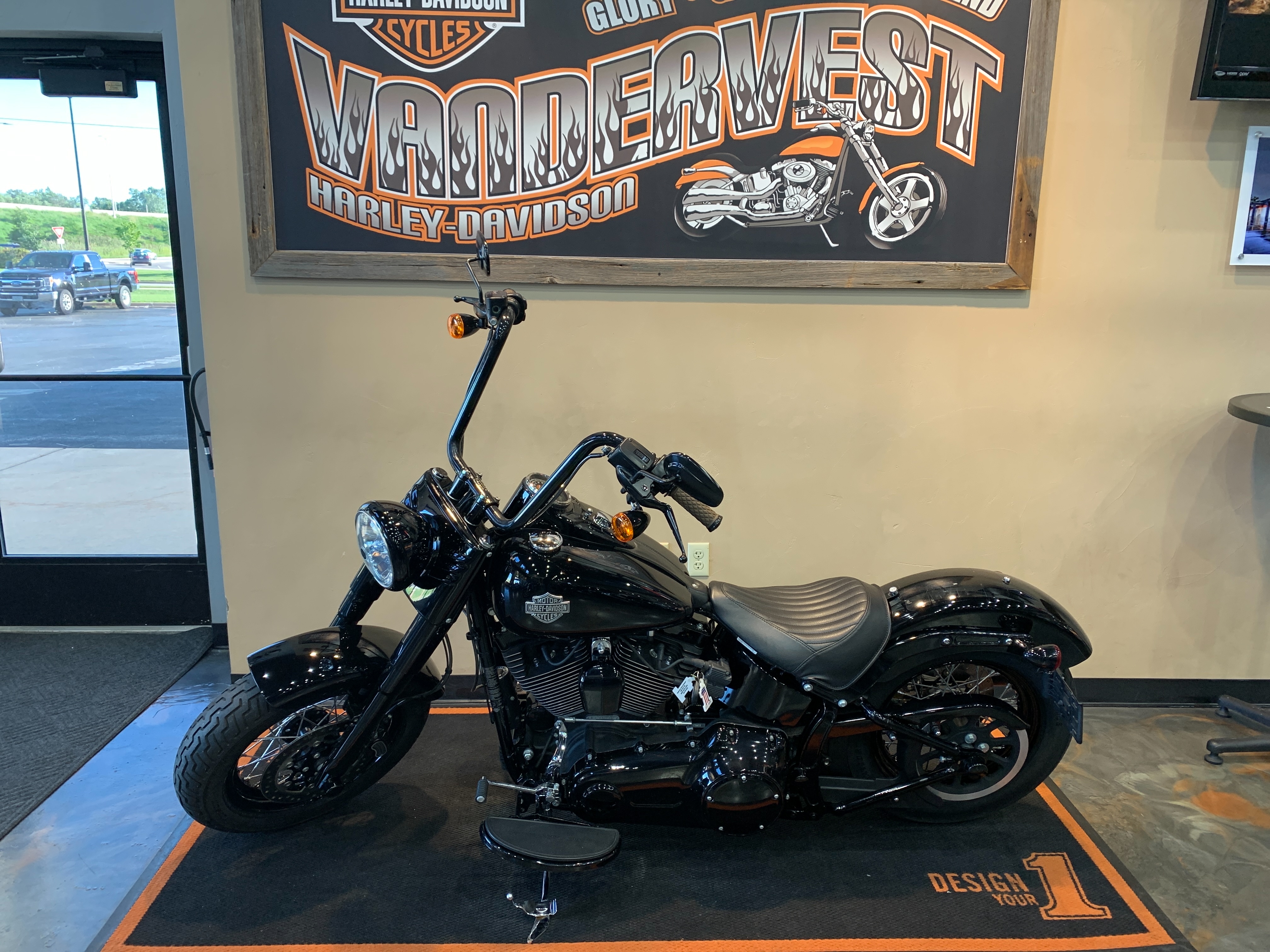 2016 Harley-Davidson S-Series Slim at Vandervest Harley-Davidson, Green Bay, WI 54303