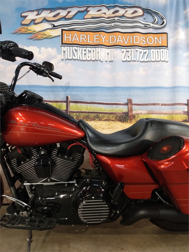 2013 Harley-Davidson Road Glide Custom at Hot Rod Harley-Davidson