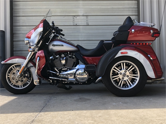 2019 Harley-Davidson Trike Tri Glide Ultra at Lumberjack Harley-Davidson