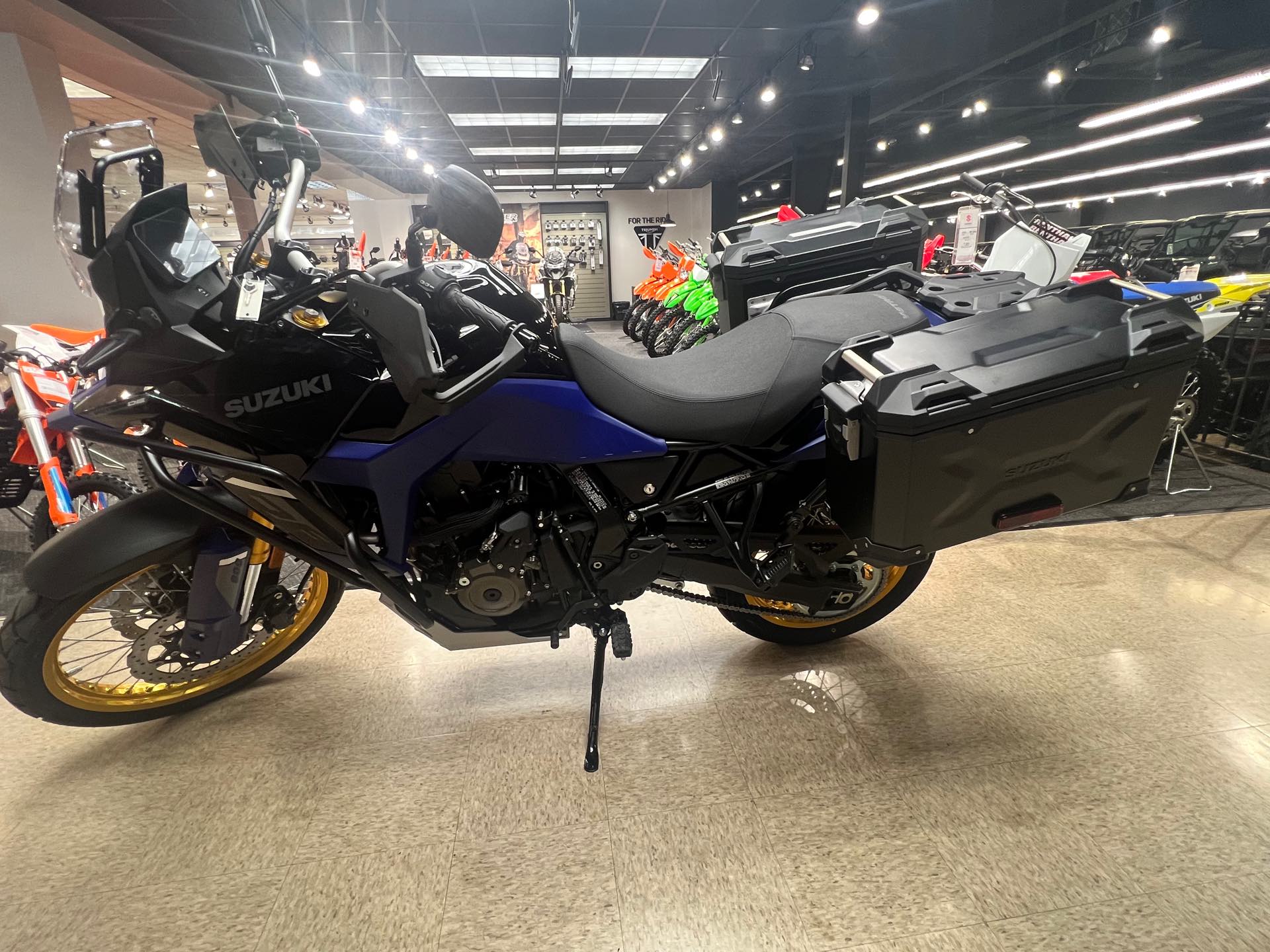 2023 Suzuki V-Strom 800DE at Sloans Motorcycle ATV, Murfreesboro, TN, 37129