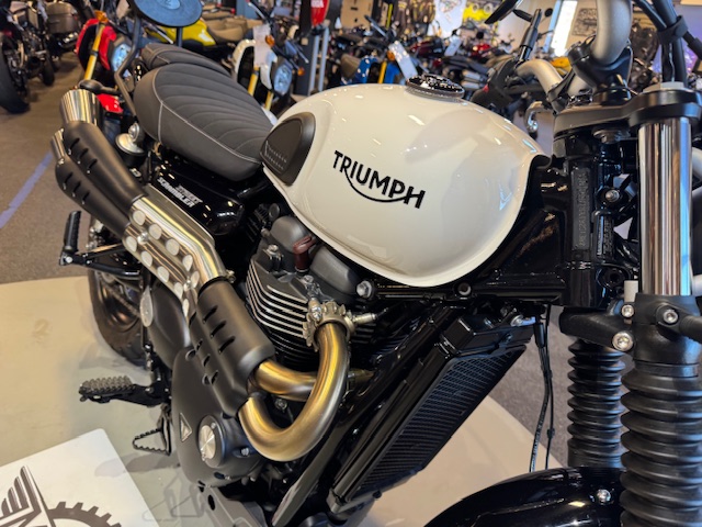 2019 Triumph Street Scrambler Base at Martin Moto