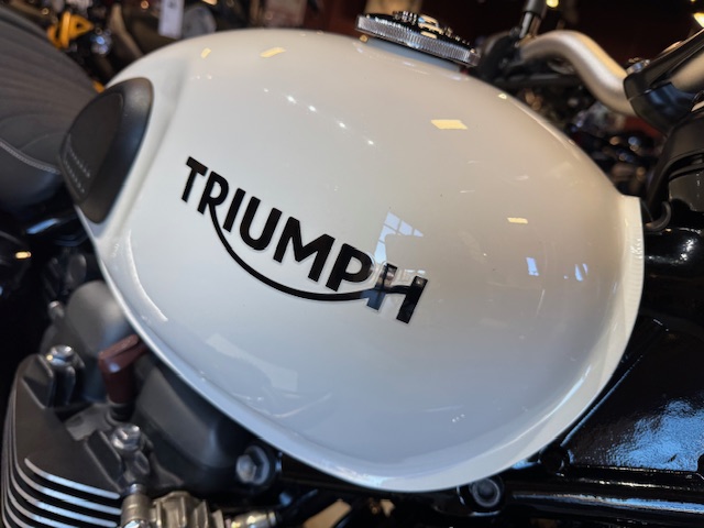 2019 Triumph Street Scrambler Base at Martin Moto