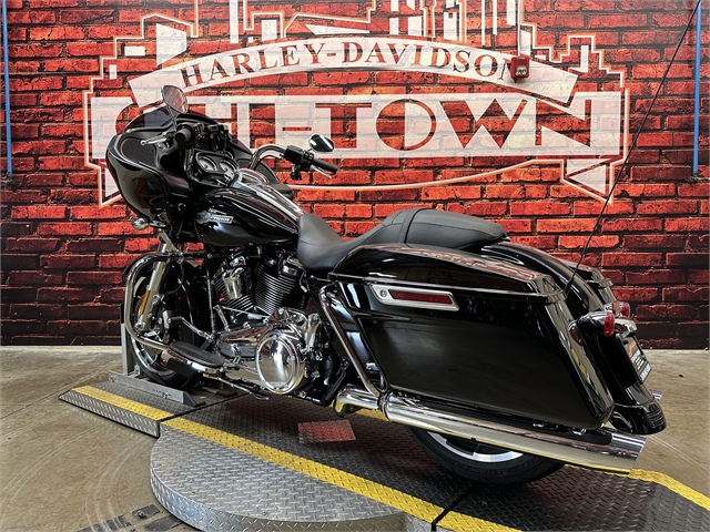 2021 Harley-Davidson Grand American Touring Road Glide at Chi-Town Harley-Davidson