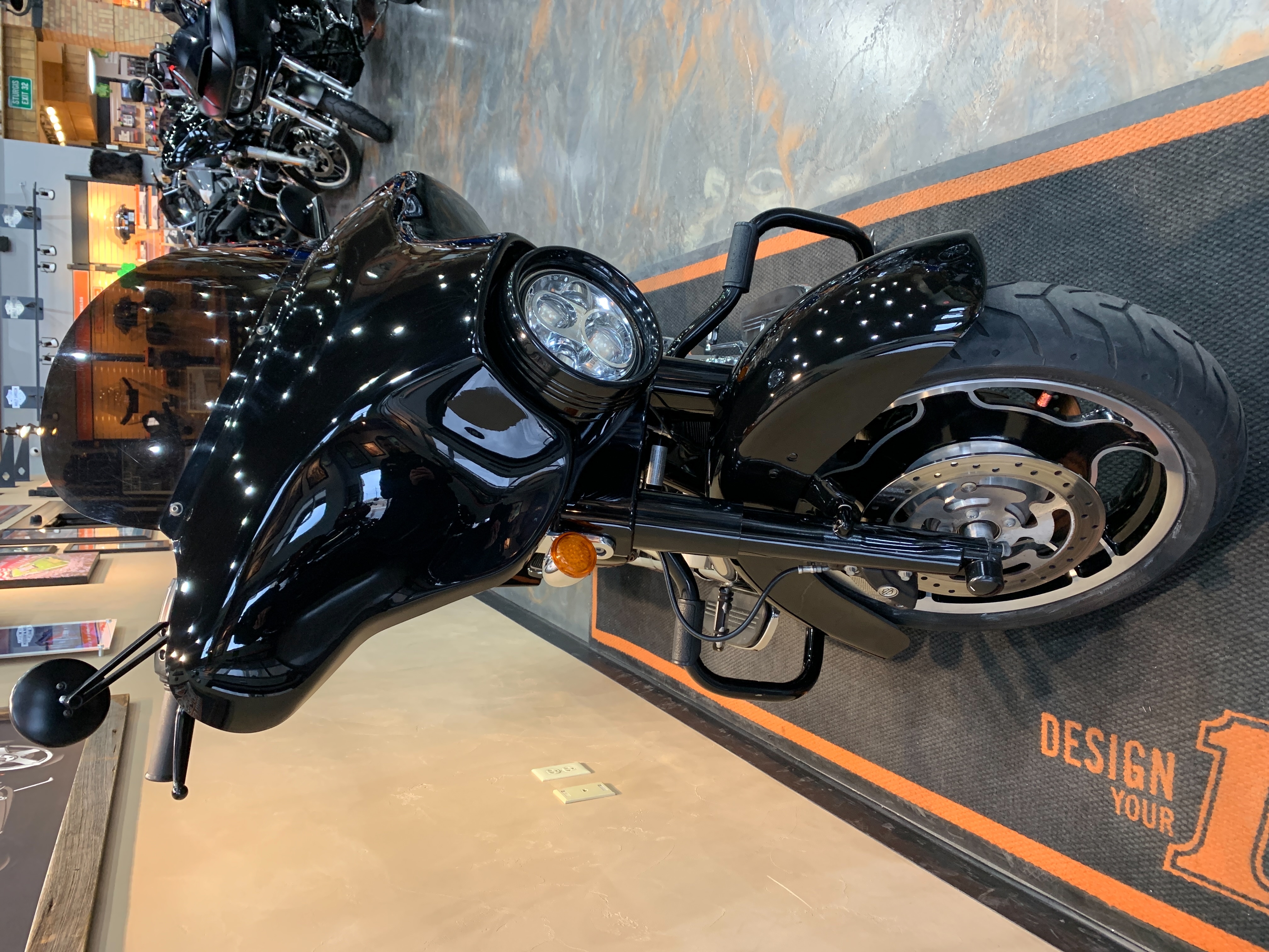 2013 Harley-Davidson Street Glide Base at Vandervest Harley-Davidson, Green Bay, WI 54303