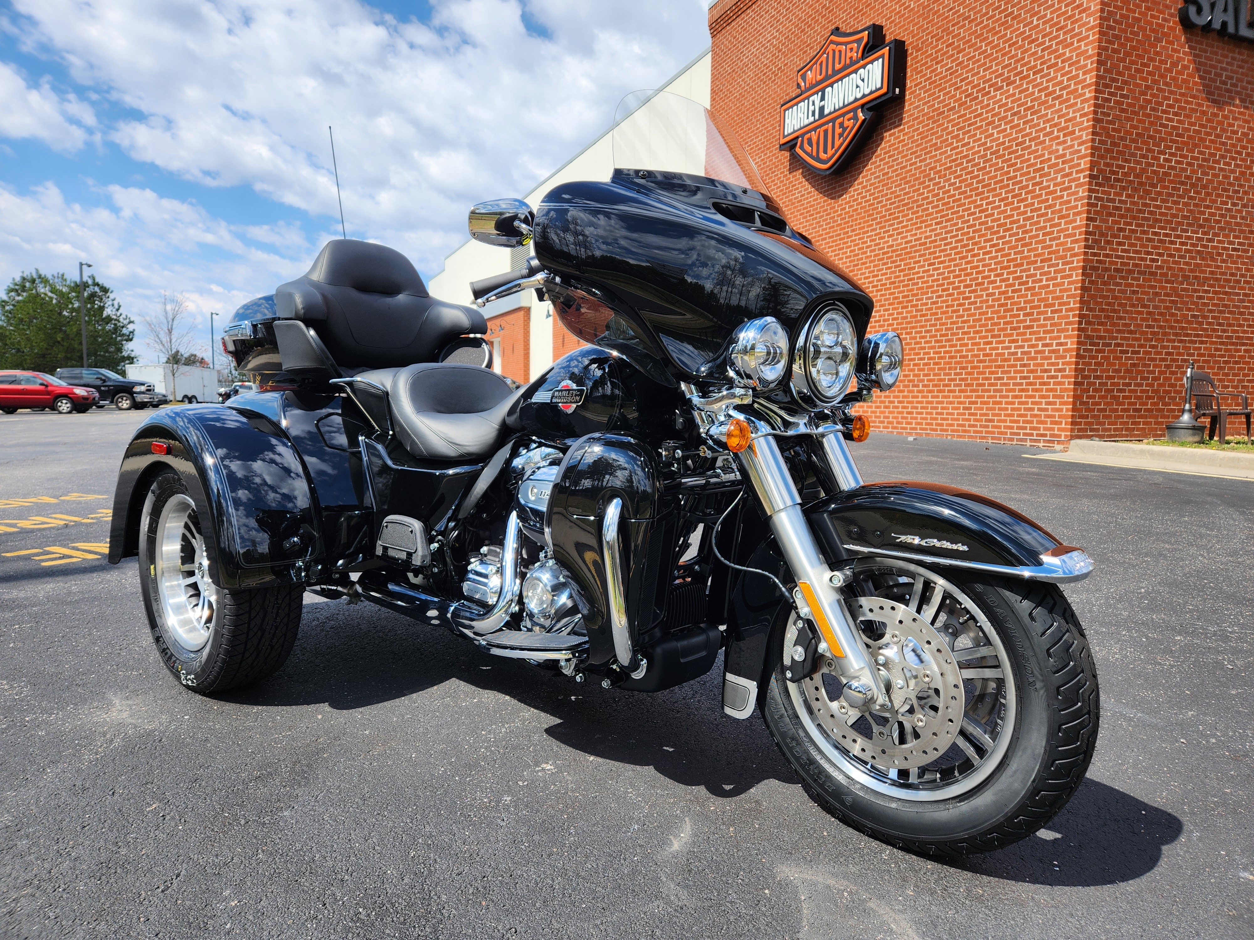 2024 Harley-Davidson Trike Tri Glide Ultra at Richmond Harley-Davidson