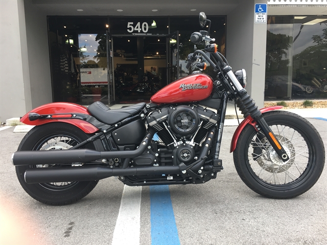 2018 Harley-Davidson Softail Street Bob at Fort Lauderdale