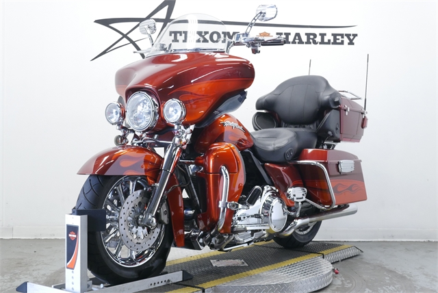 2010 Harley-Davidson FLHTCUSE5 at Texoma Harley-Davidson