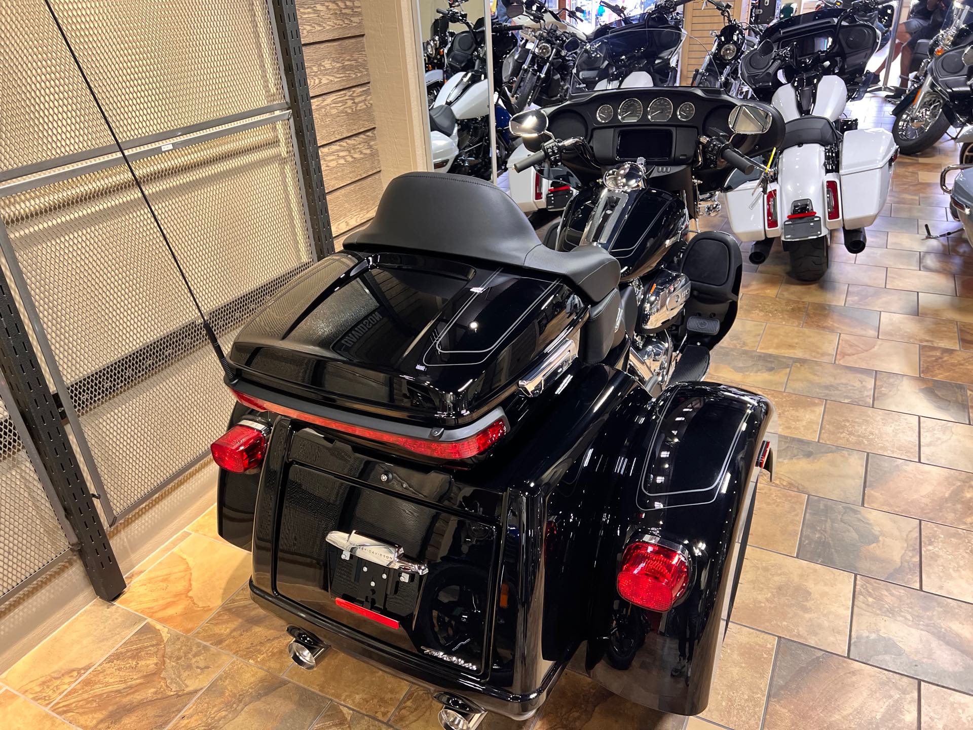 2024 Harley-Davidson Trike Tri Glide Ultra at Man O'War Harley-Davidson®