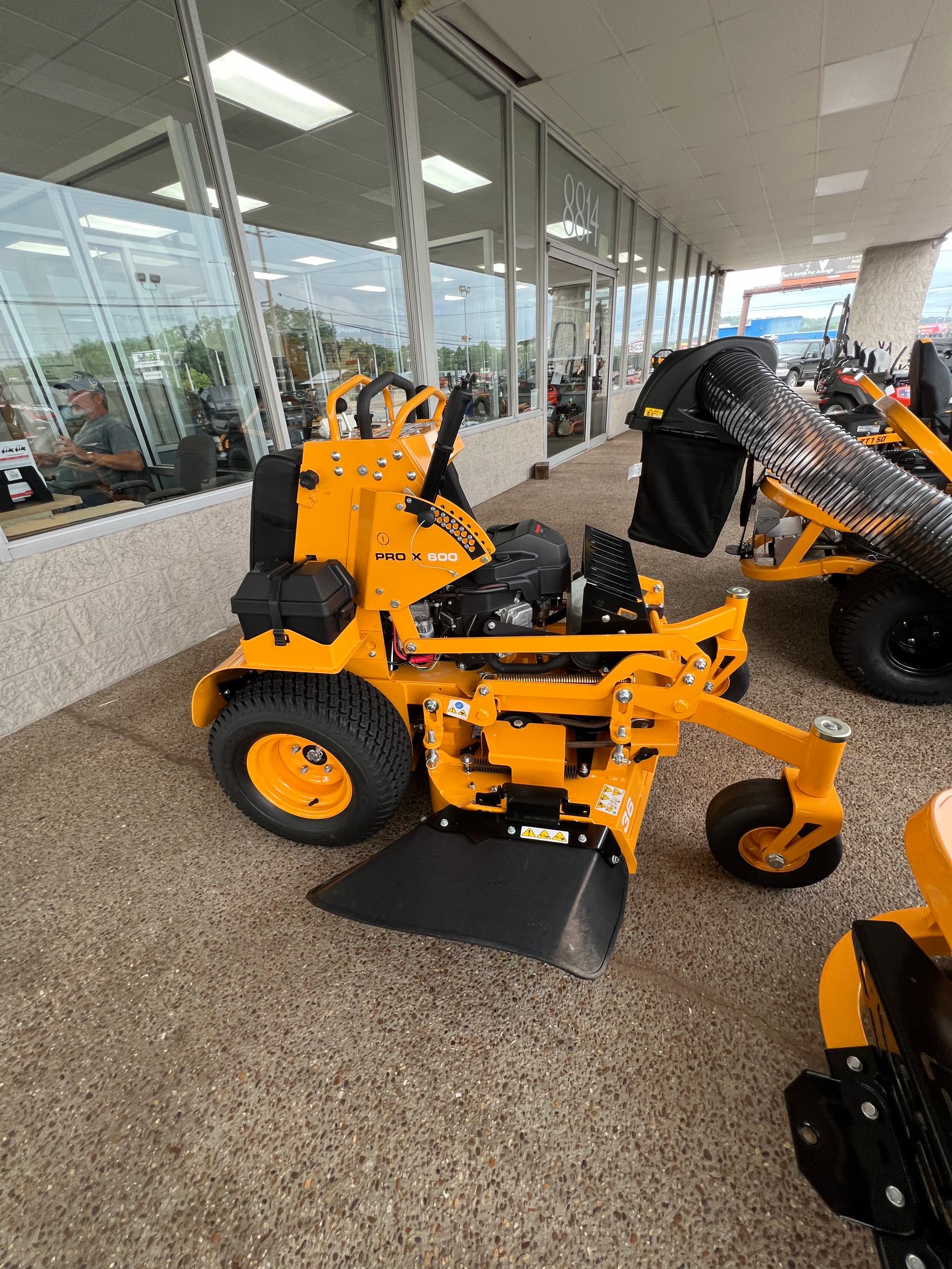 2022 Cub Cadet PRO X 636 at Knoxville Powersports