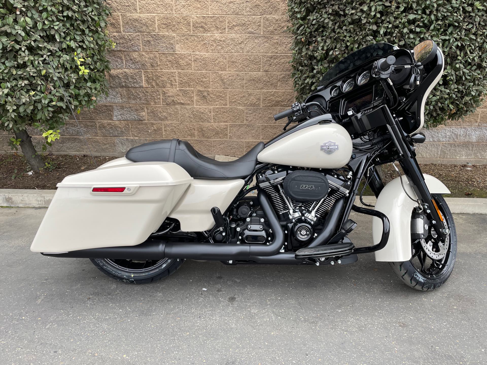2022 Harley-Davidson Street Glide Special at Fresno Harley-Davidson