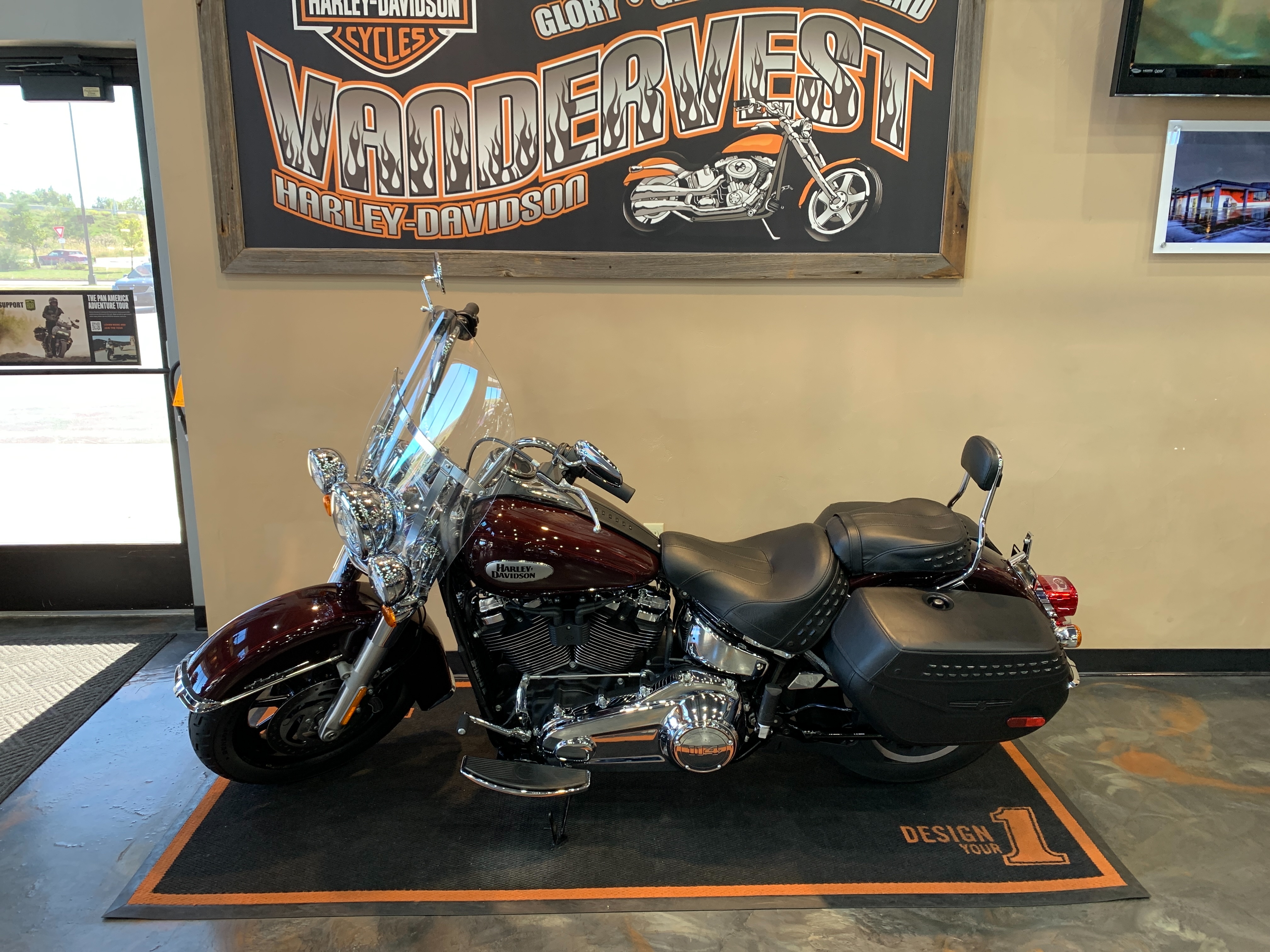 2022 Harley-Davidson Softail Heritage Classic at Vandervest Harley-Davidson, Green Bay, WI 54303