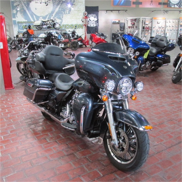 2015 Harley-Davidson Electra Glide Ultra Classic Low at Bumpus H-D of Memphis