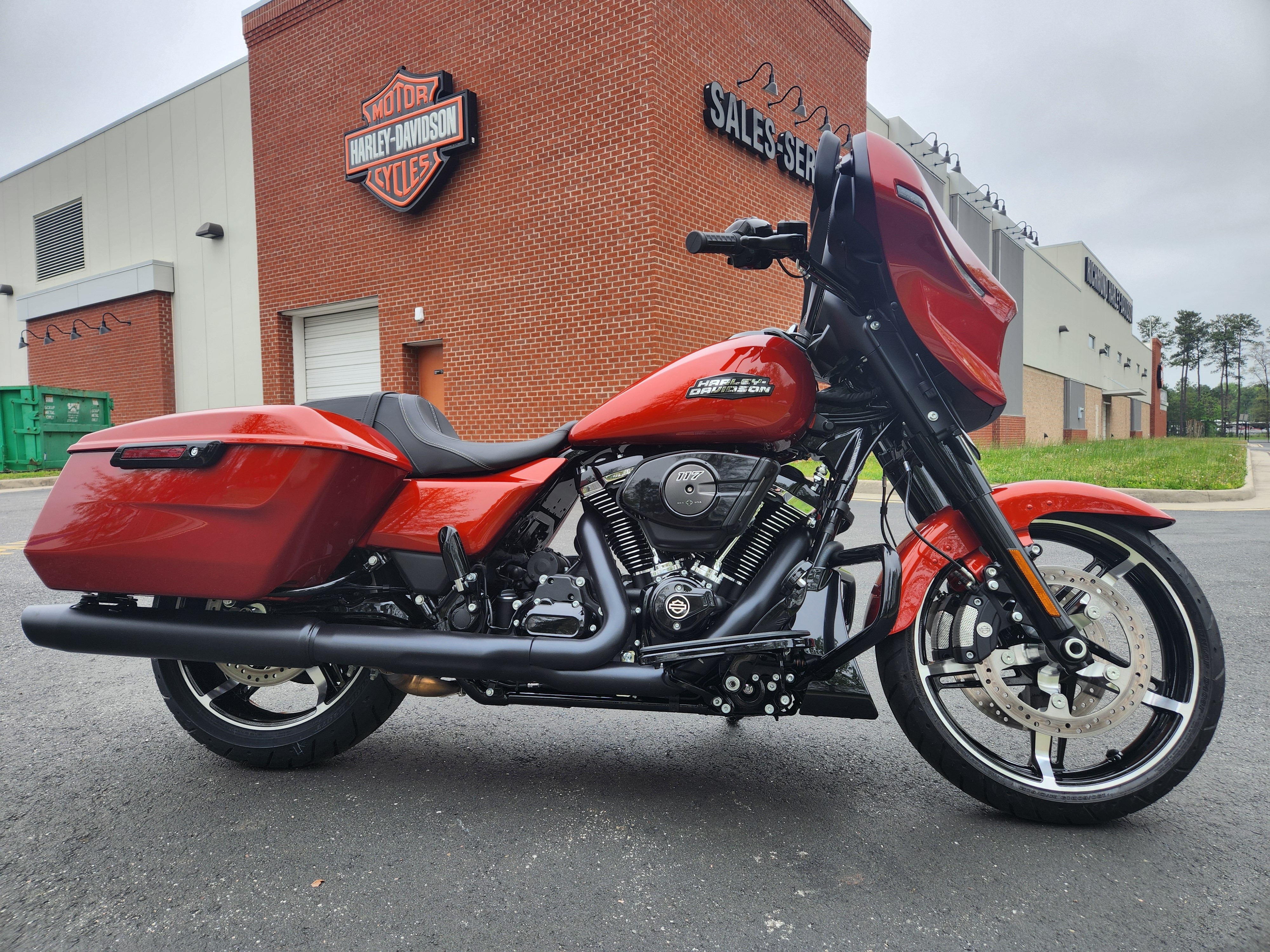2024 Harley-Davidson Street Glide Base at Richmond Harley-Davidson