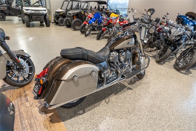 2024 Indian Motorcycle Springfield Base at Motoprimo Motorsports