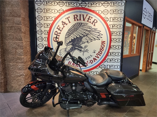 2018 Harley-Davidson Road Glide CVO Road Glide at Great River Harley-Davidson