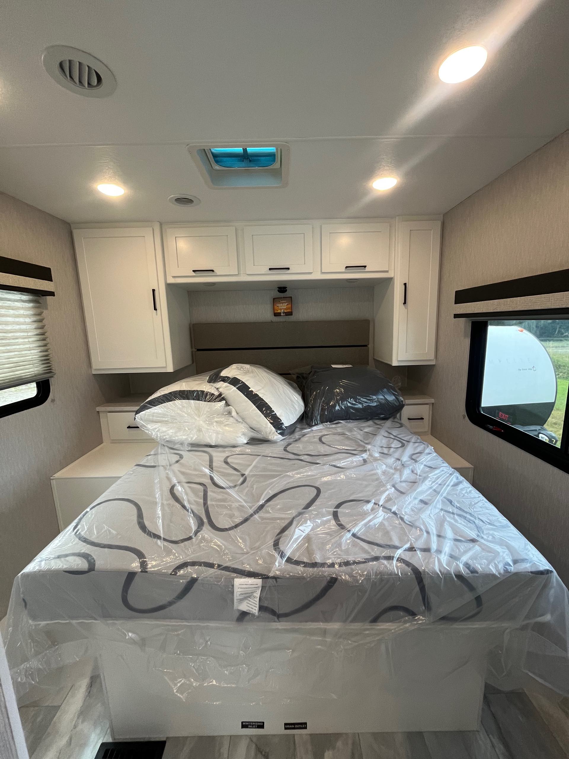 2024 Coachmen Pursuit 29XPS at Prosser's Premium RV Outlet