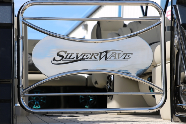 2023 Silver Wave SW5 Platinum 2410 JS Tri-Toon at Jerry Whittle Boats
