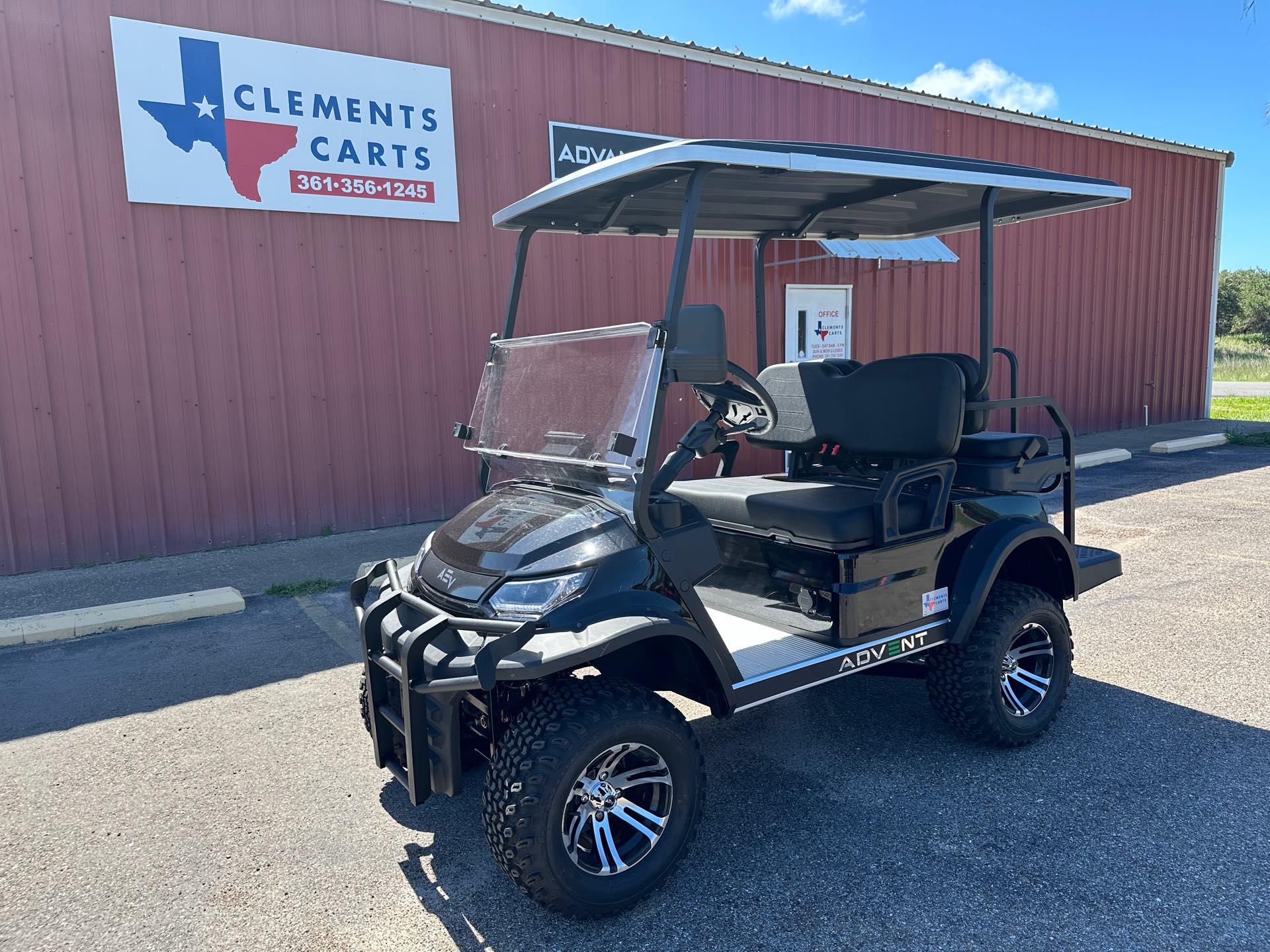 2024 Advanced EV Advent 4L at Clements Carts