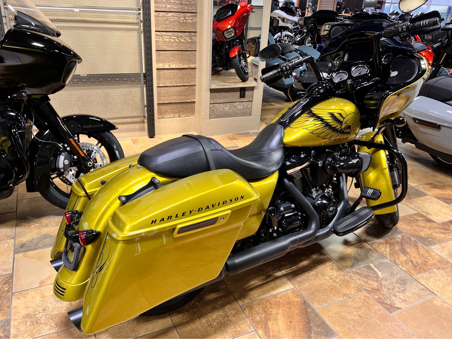 2020 Harley-Davidson Touring Road Glide Special at Man O'War Harley-Davidson®