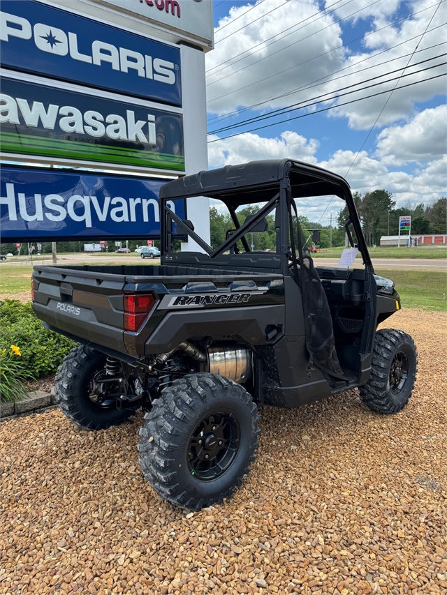 2025 Polaris Ranger XP 1000 Premium at R/T Powersports