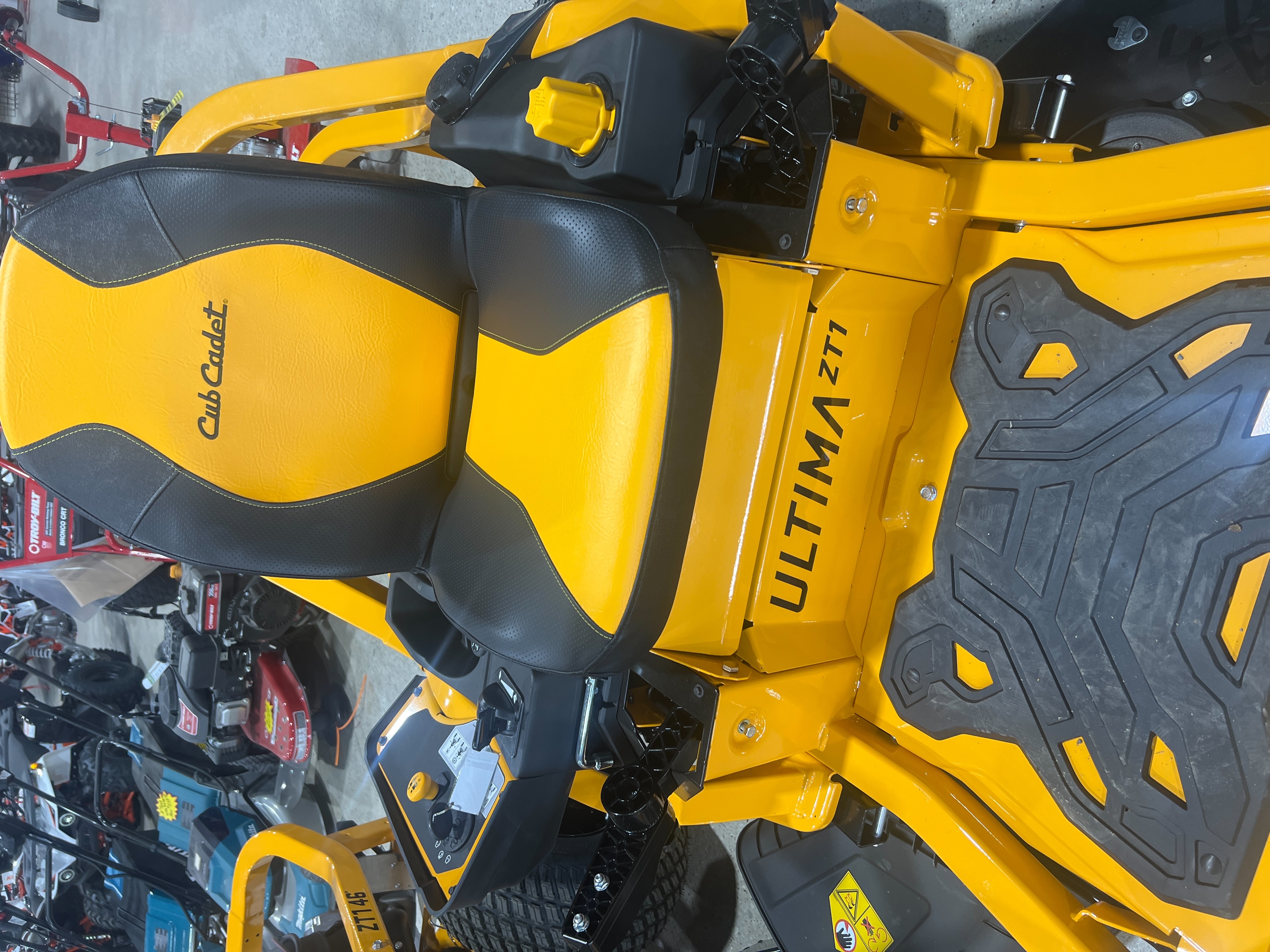 2024 Cub Cadet Ultima ZT 42” Fab ZT1 42 FAB at Wise Honda