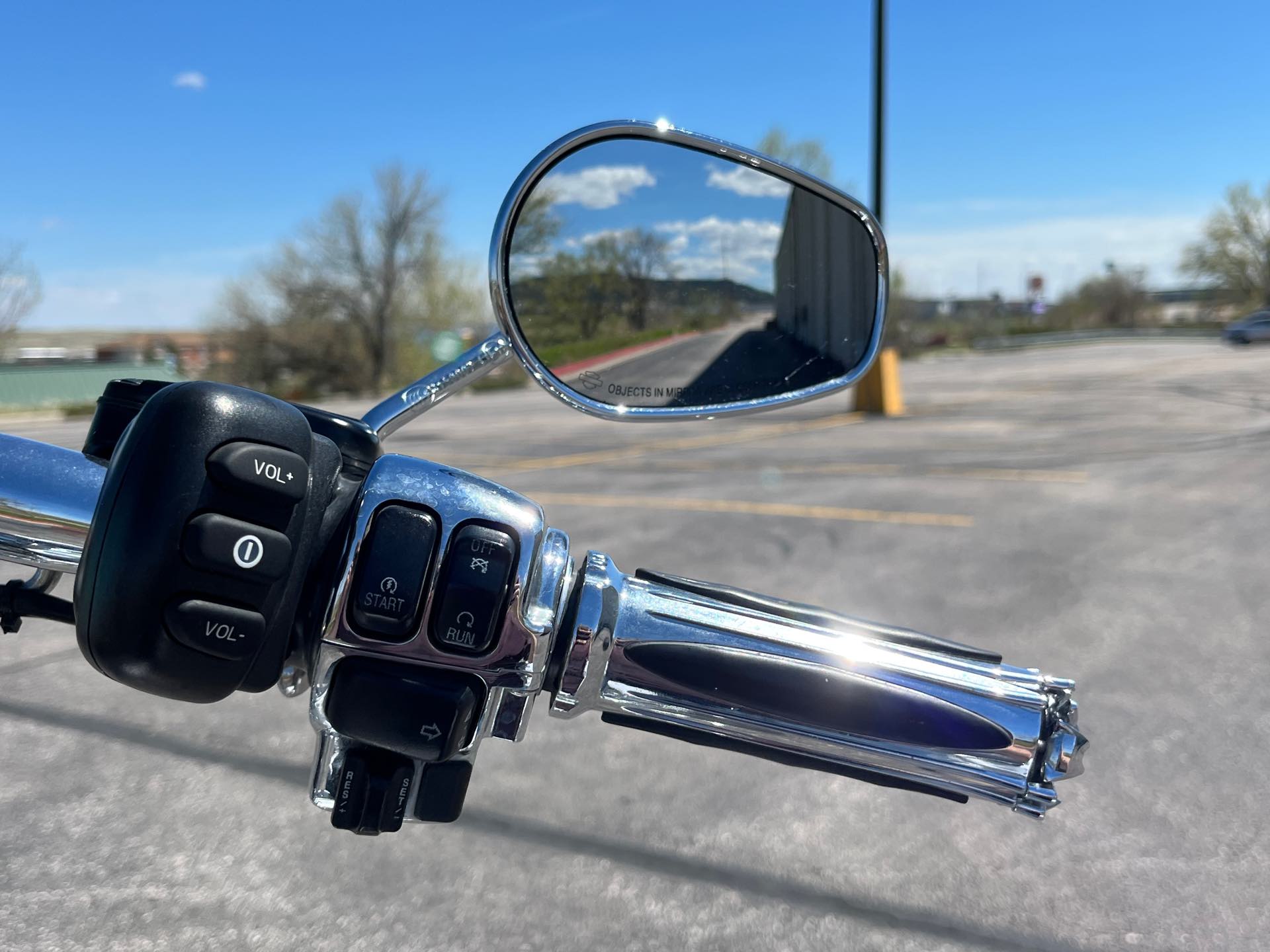 2009 Harley-Davidson Road King Base at Mount Rushmore Motorsports