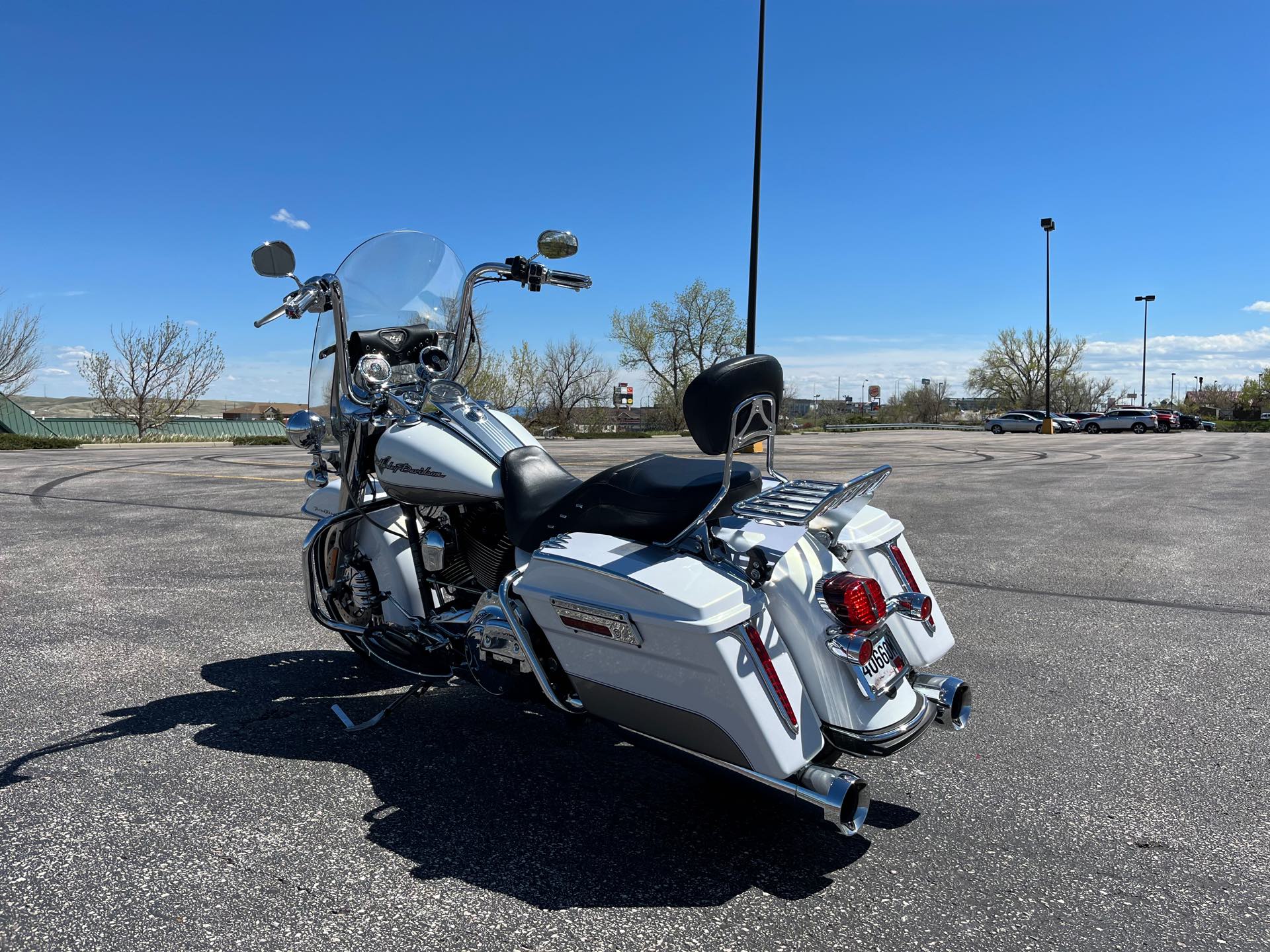 2009 Harley-Davidson Road King Base at Mount Rushmore Motorsports