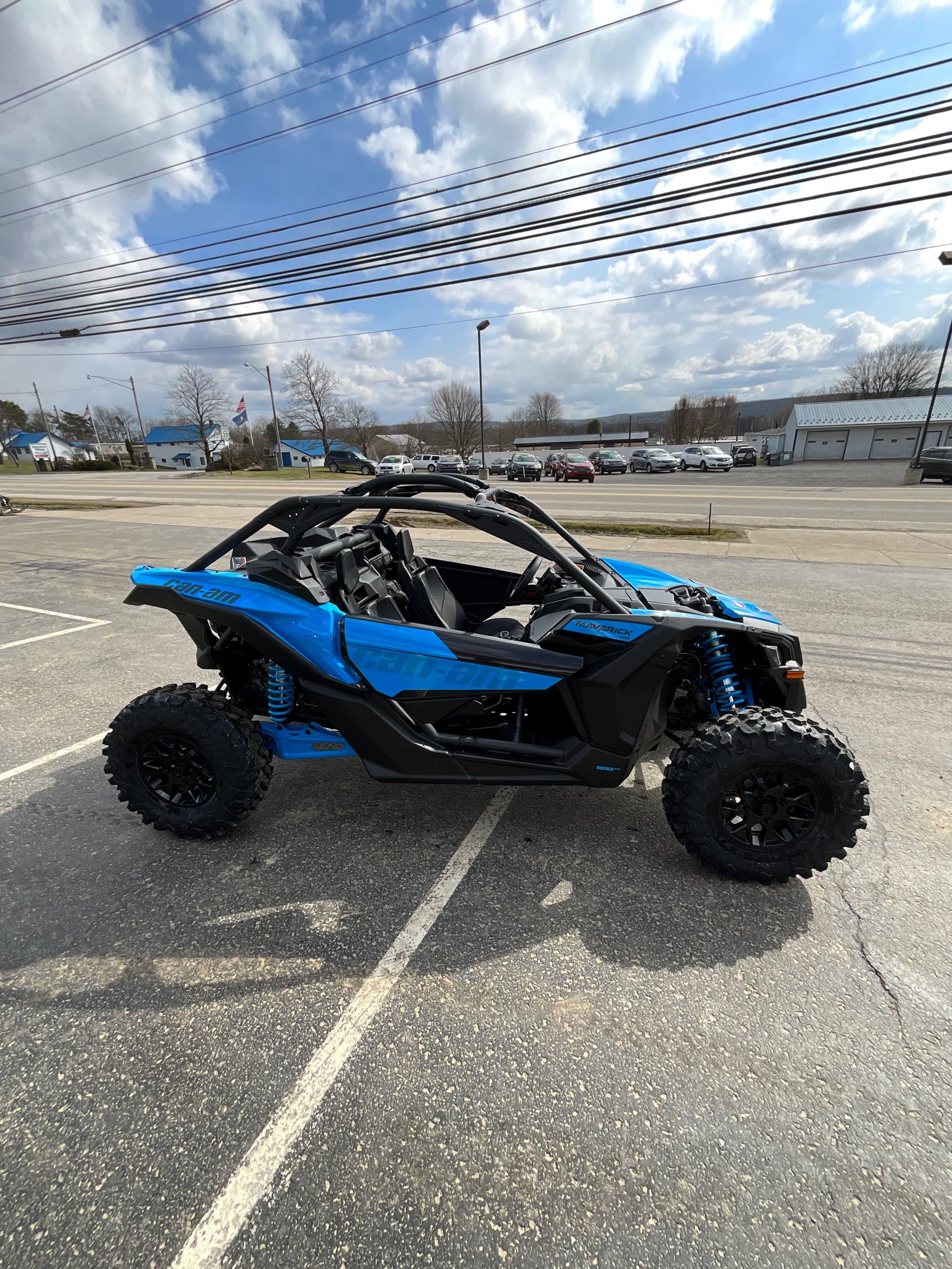 2023 Can-Am Maverick X3 DS TURBO RR 64 at Leisure Time Powersports of Corry