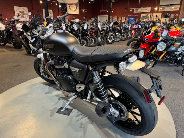 2022 Triumph Speed Twin Base at Martin Moto