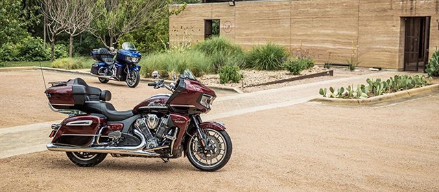 2022 Indian Motorcycle Pursuit Dark Horse at Fort Lauderdale