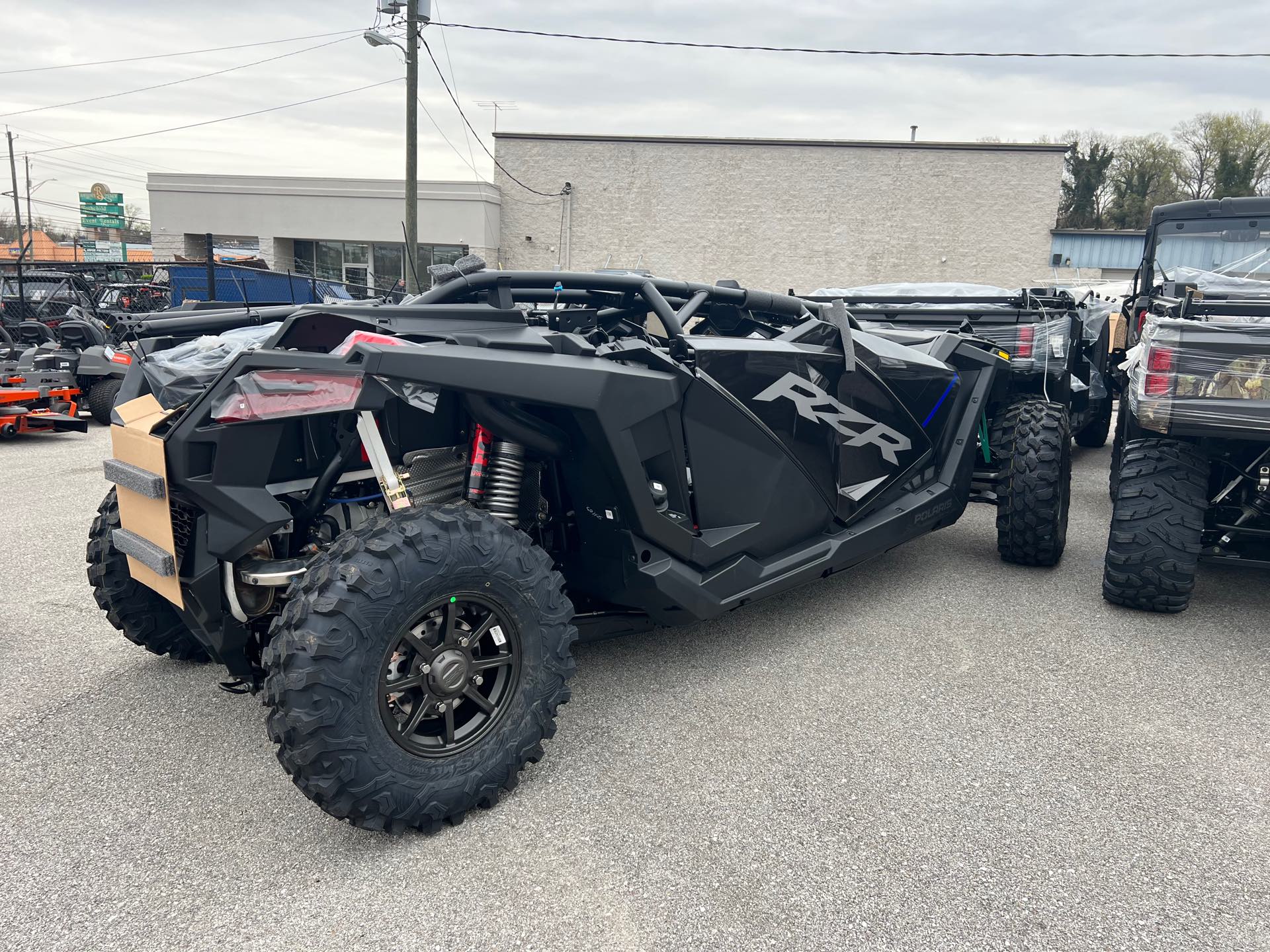 2023 Polaris RZR Pro XP 4 Ultimate at Knoxville Powersports