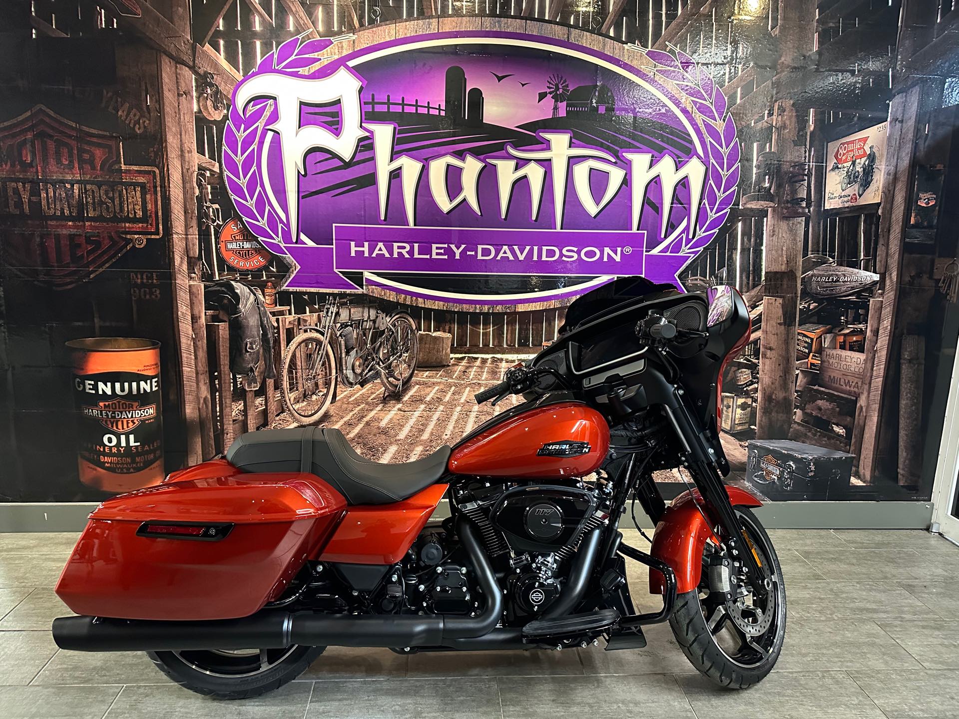 2024 Harley-Davidson Street Glide Base at Phantom Harley-Davidson