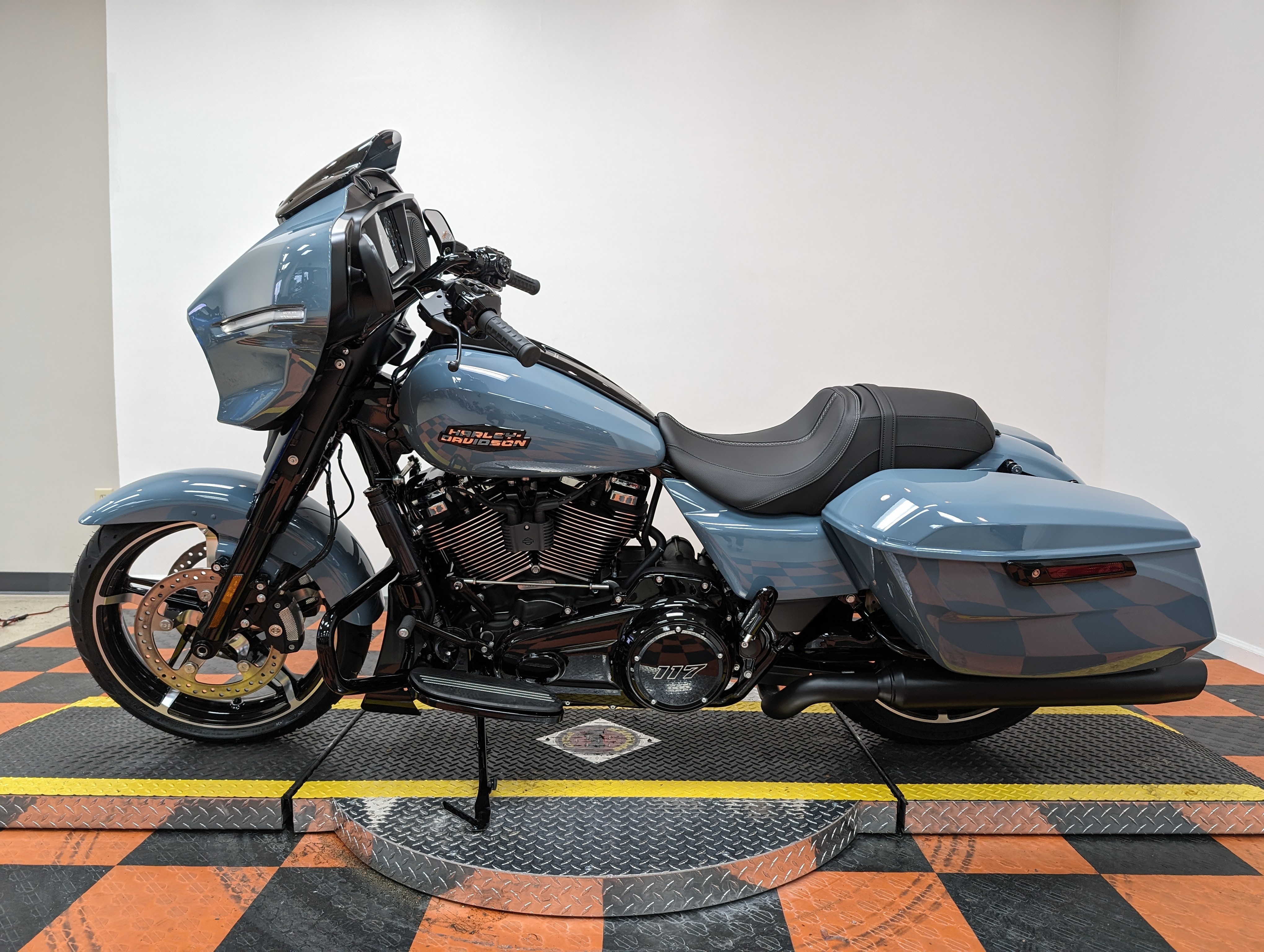 2024 Harley-Davidson Street Glide Base at Harley-Davidson of Indianapolis