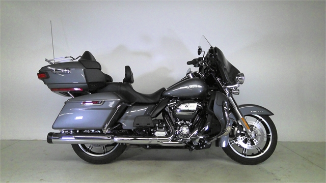 2022 Harley-Davidson Electra Glide Ultra Limited at Wolverine Harley-Davidson