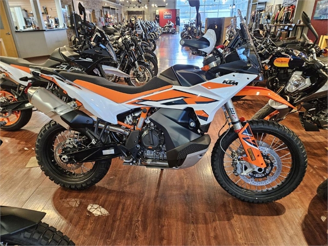 2024 KTM Adventure 890 R at Indian Motorcycle of Northern Kentucky