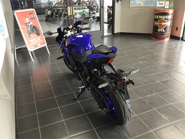 2024 Yamaha YZF R7 at Champion Motorsports