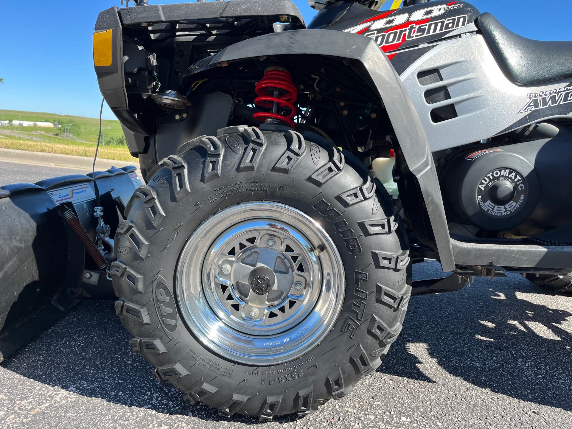 2004 Polaris Sportsman 700 Twin EFI at Mount Rushmore Motorsports