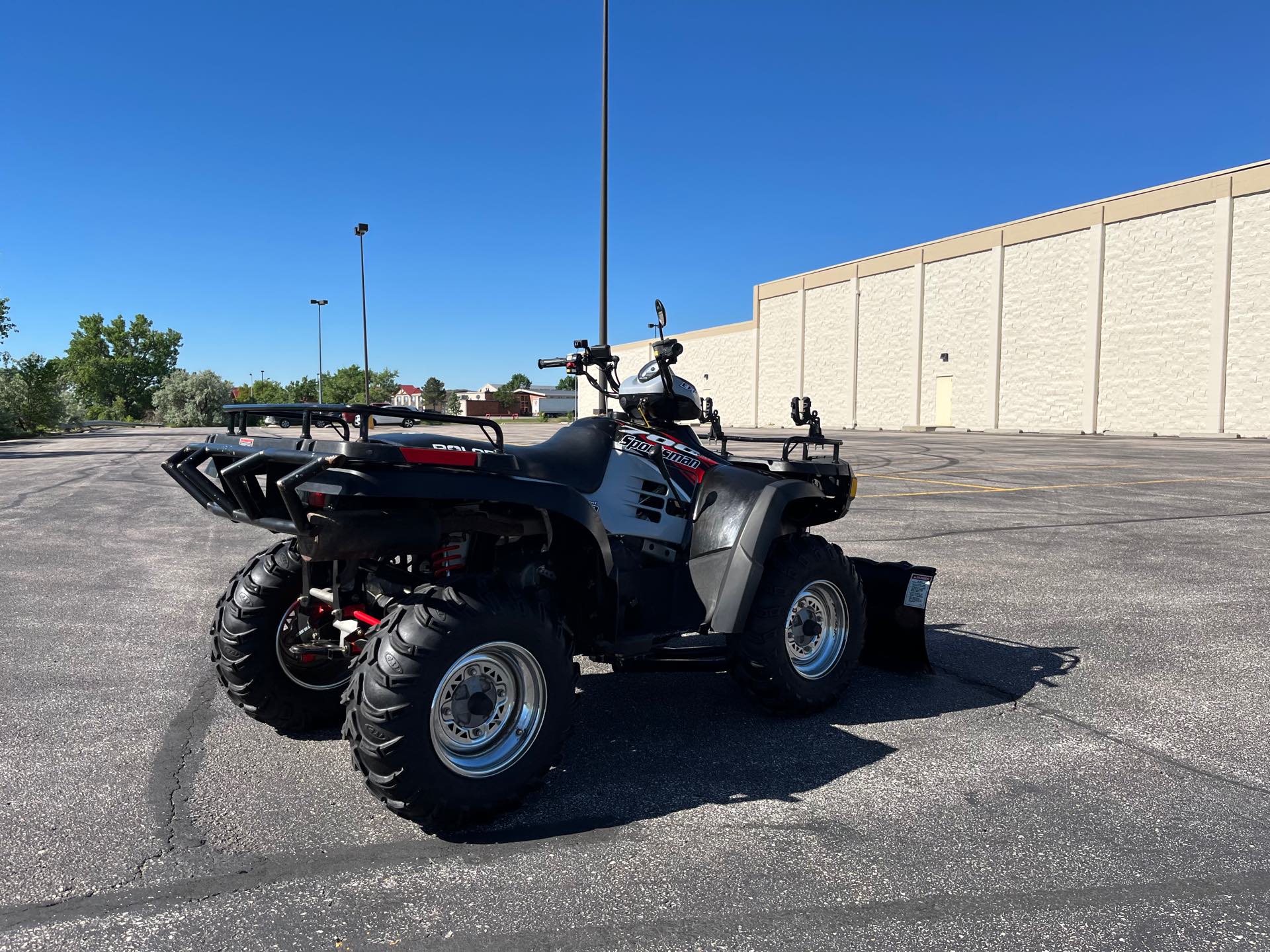 2004 Polaris Sportsman 700 Twin EFI at Mount Rushmore Motorsports