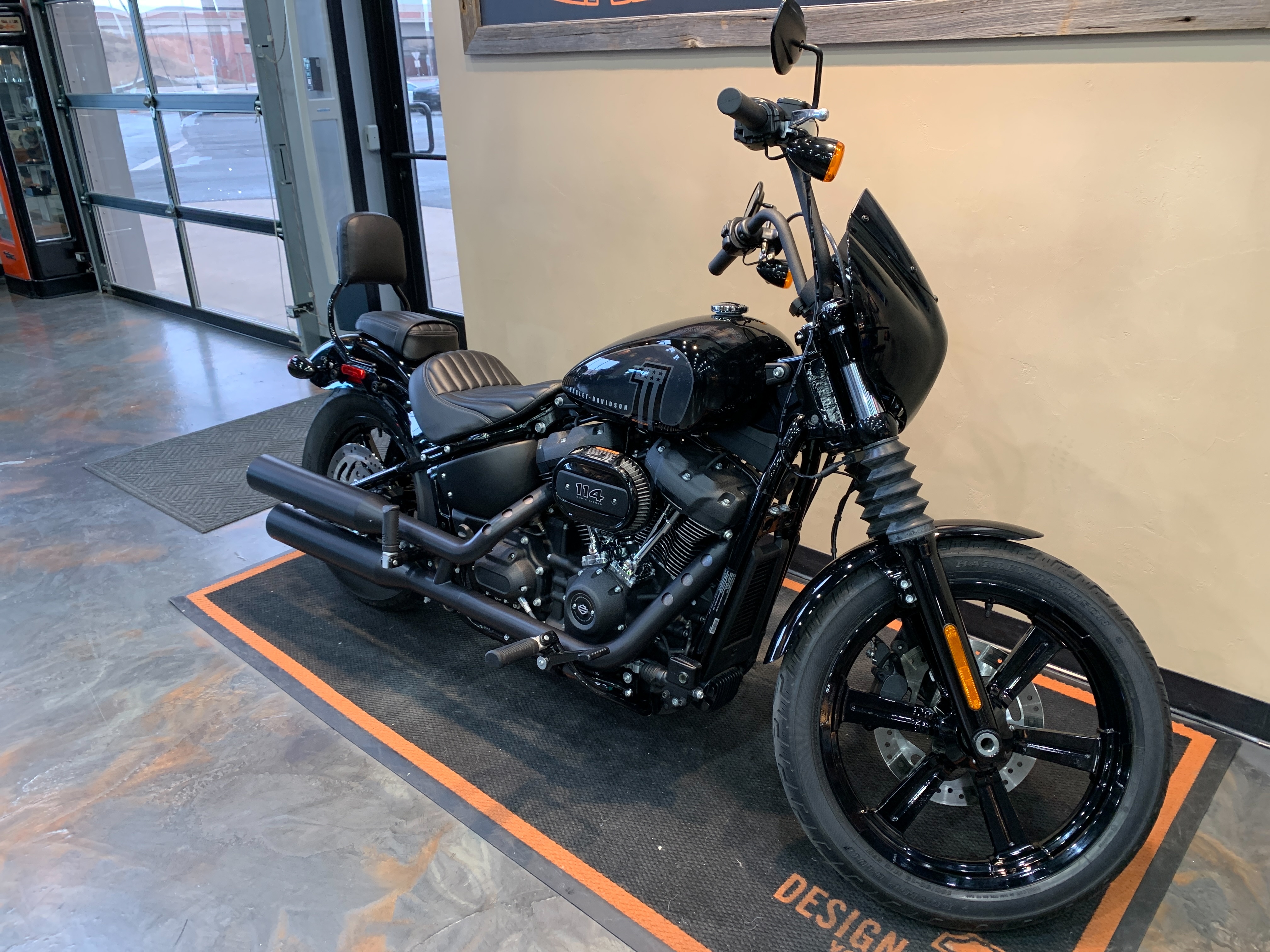 2024 Harley-Davidson Softail Street Bob 114 at Vandervest Harley-Davidson, Green Bay, WI 54303