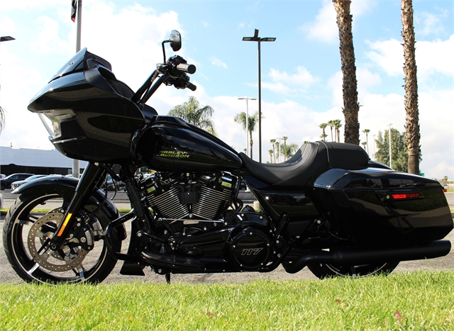 2024 Harley-Davidson Road Glide Base at Quaid Harley-Davidson, Loma Linda, CA 92354