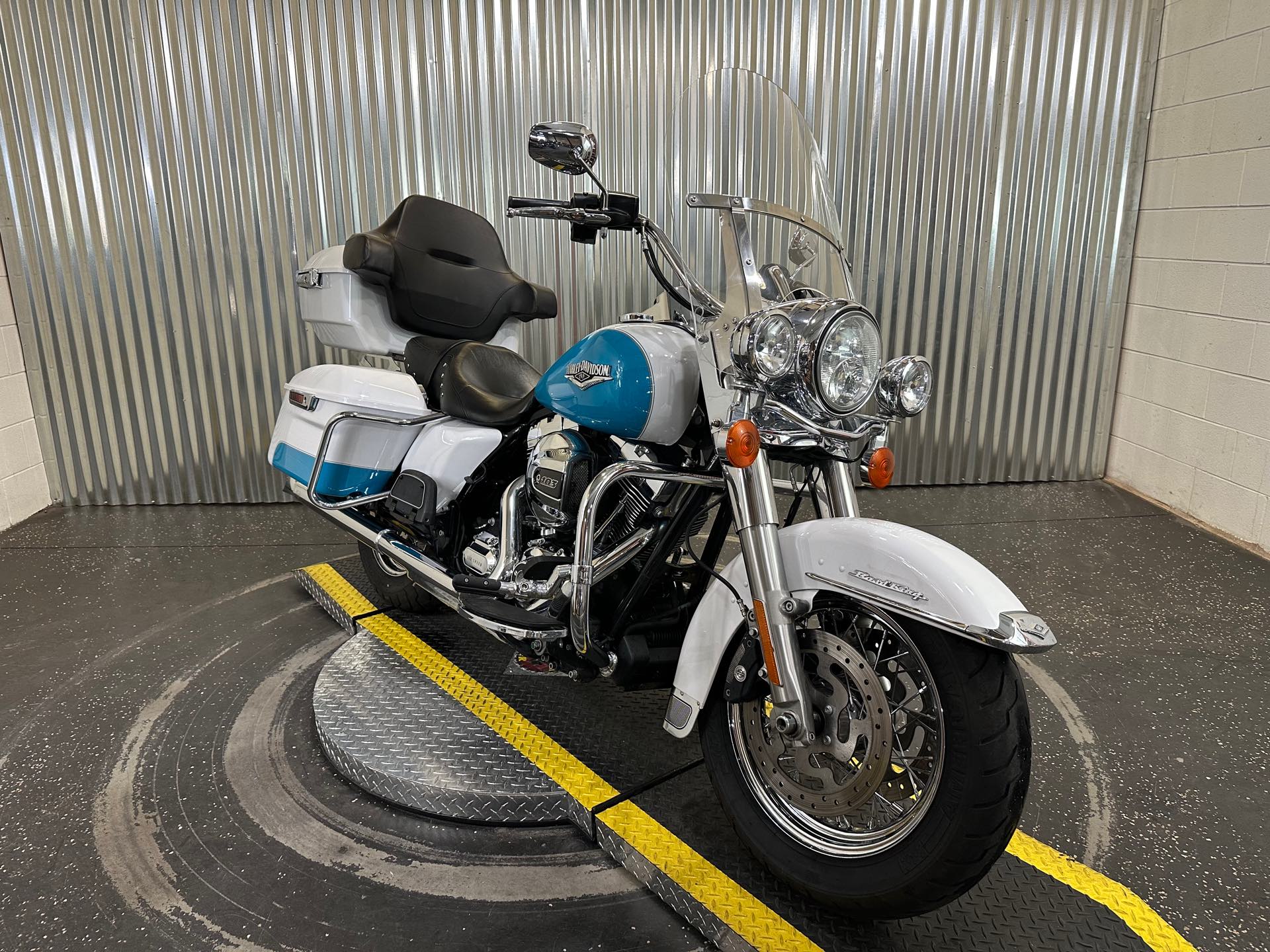 2016 Harley-Davidson Road King Base at Teddy Morse's Grand Junction Harley-Davidson