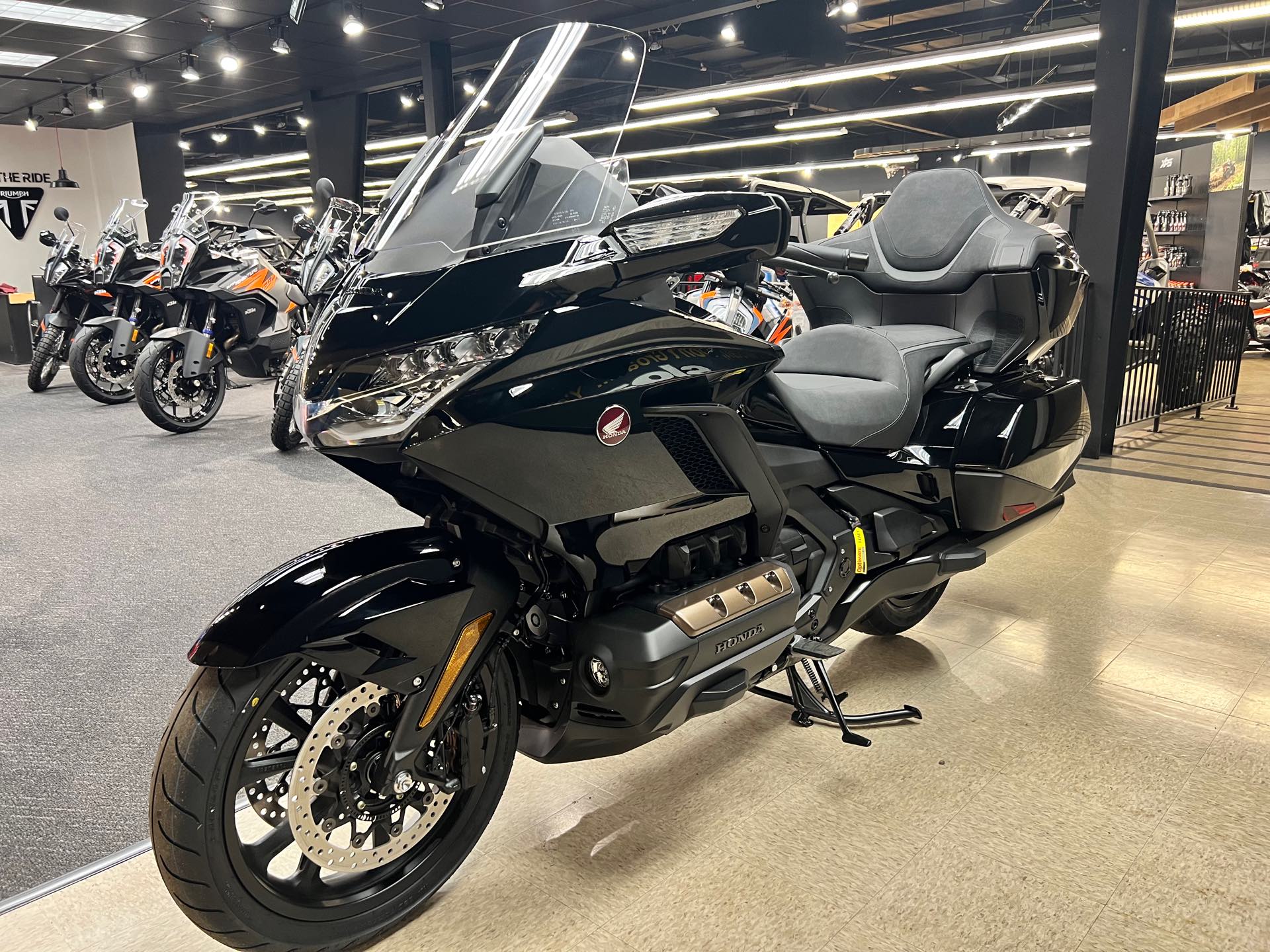 2023 Honda Gold Wing Tour at Sloans Motorcycle ATV, Murfreesboro, TN, 37129