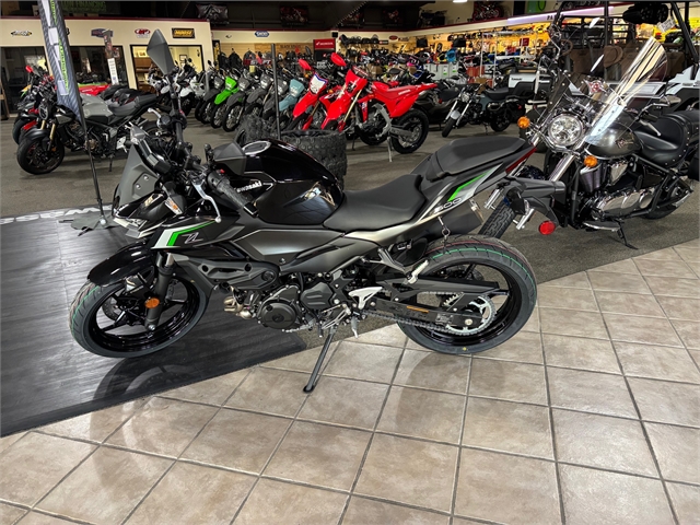 2025 Kawasaki Z500 ABS at Dale's Fun Center, Victoria, TX 77904