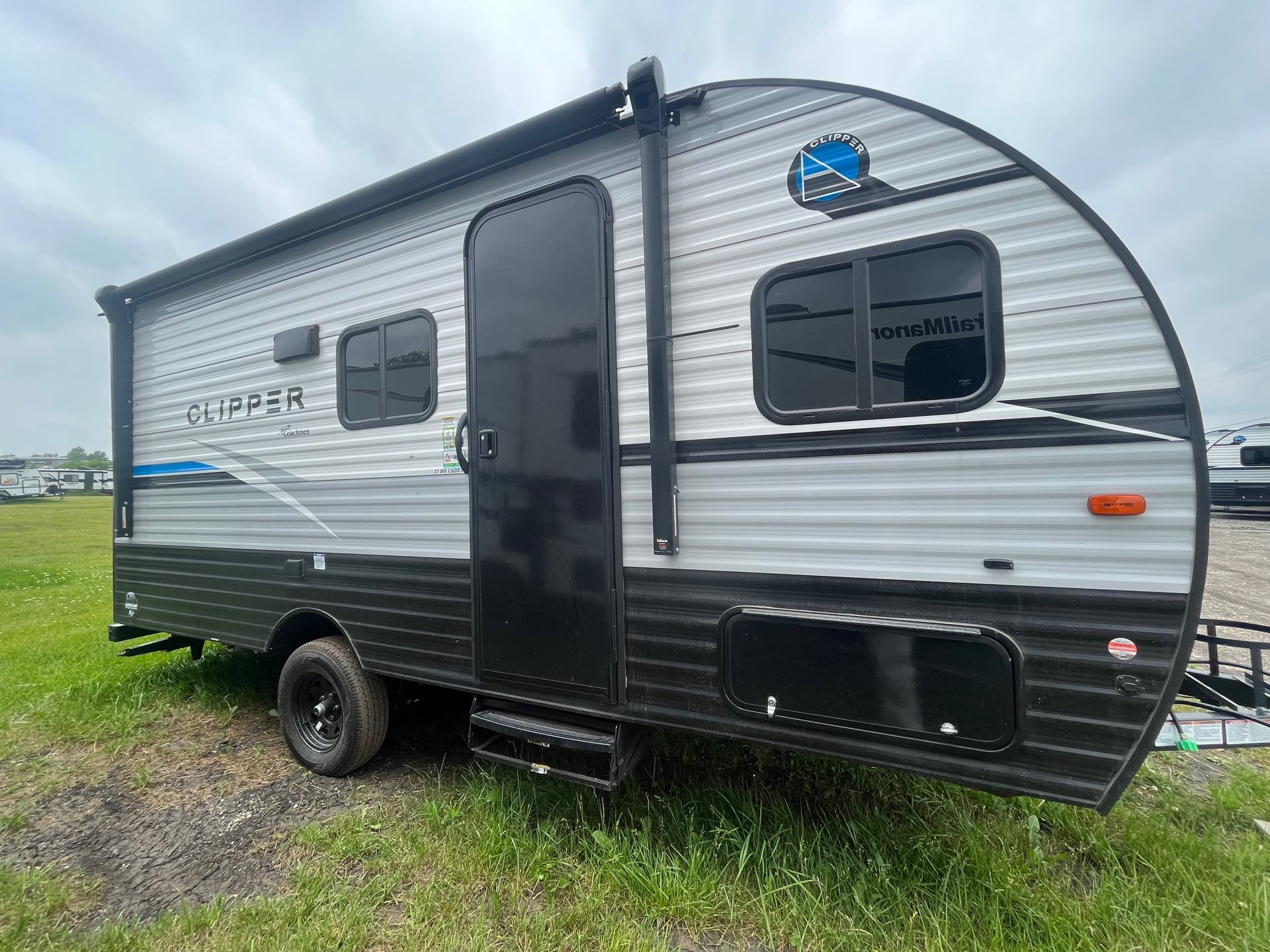 2023 Coachmen Clipper 3K Series 17CBH | Prosser's Premium RV Outlet