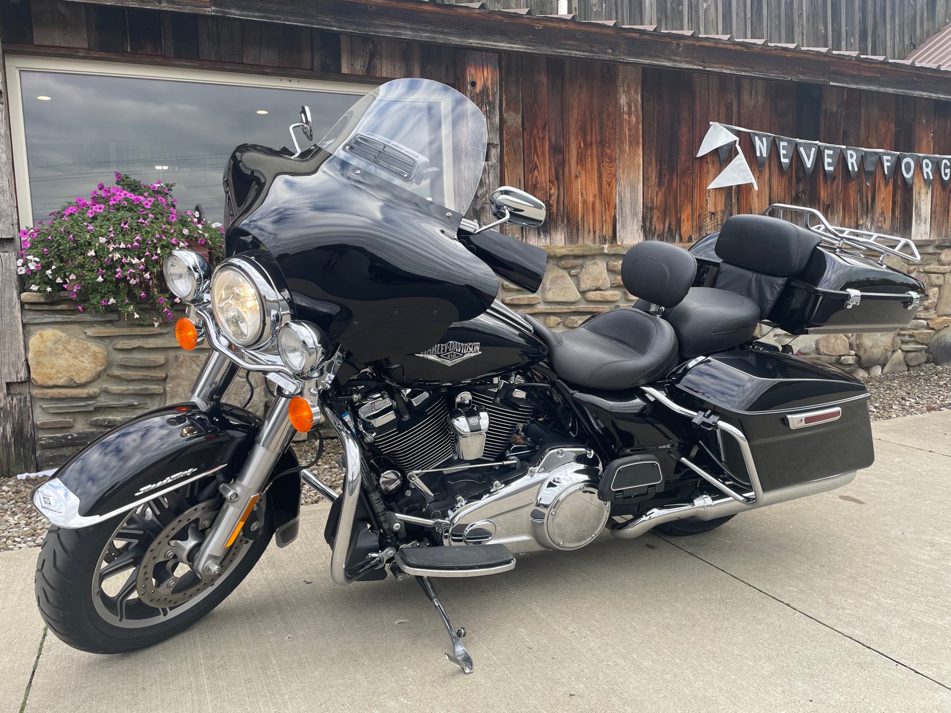 2019 Harley-Davidson Road King Base at Arkport Cycles