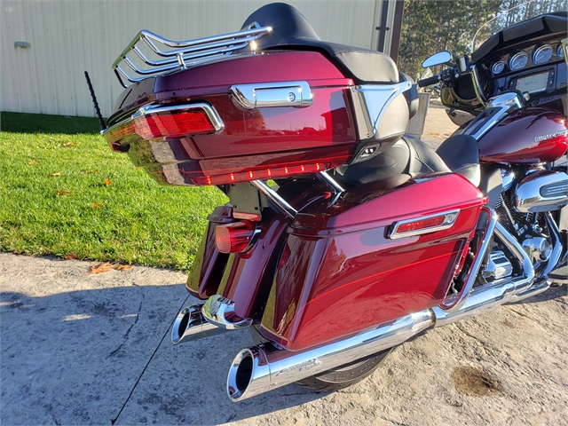 2017 Harley-Davidson Electra Glide Ultra Limited Low at Classy Chassis & Cycles